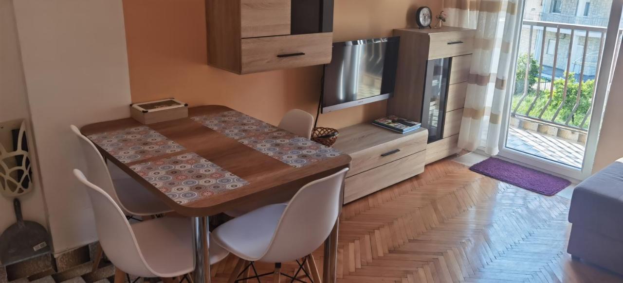 Dlx Apartman Adriatics แฮร์เซ็ก-โนวี ภายนอก รูปภาพ